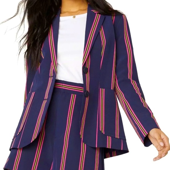 BB Dakota Jackets & Blazers - BB Dakota Put A Pin In It Striped Blazer Small